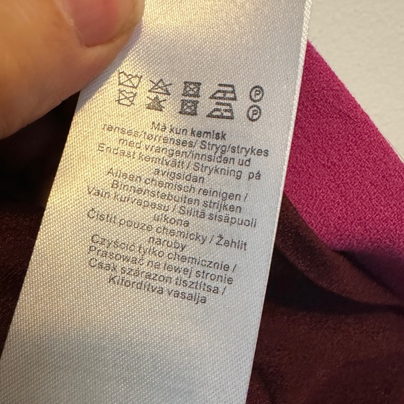 Soaked in Luxury Pink Blazer - M - Picture 9 of 11